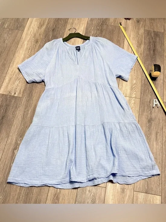 #15) NWOT Gap Light Blue V-Neck Tiered Cotton Dress - Picture 4 of 8